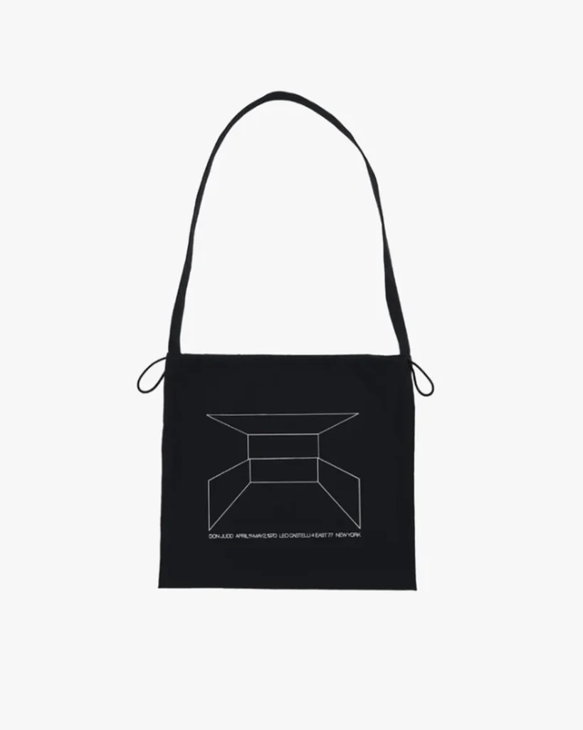 商品画像: JUDD Foundation / Donald Judd w/ GP Artwork Printed Drawstring Bag (GU261-90779)