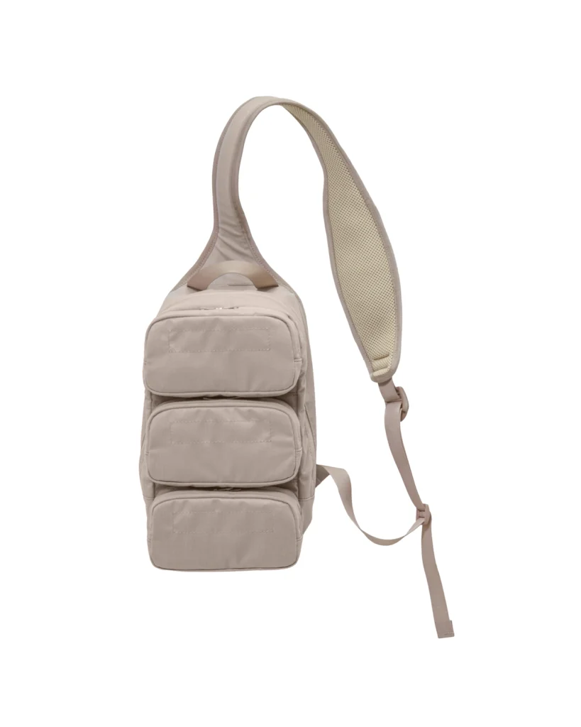 商品画像: Fine Wool Saxony Medium Shoulder Bag (GU263-90428)