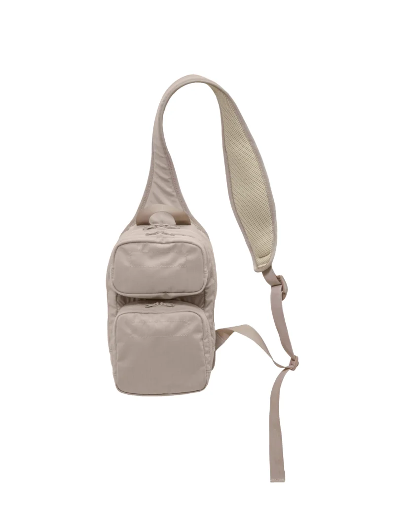 商品画像: Fine Wool Saxony Small Shoulder Bag (GU263-90429)